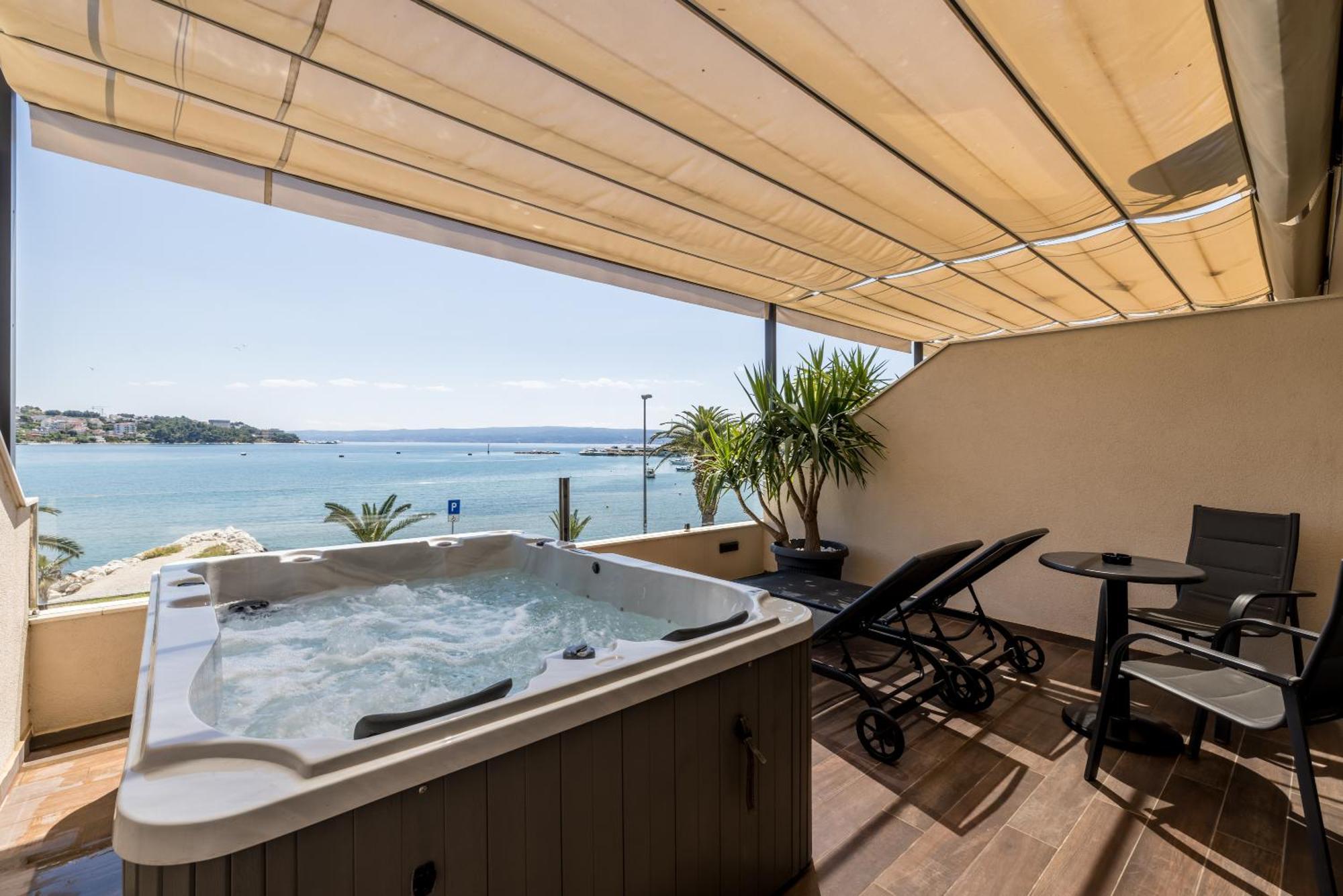 Sea View Luxury Rooms Seven Of Nine Split Exterior foto